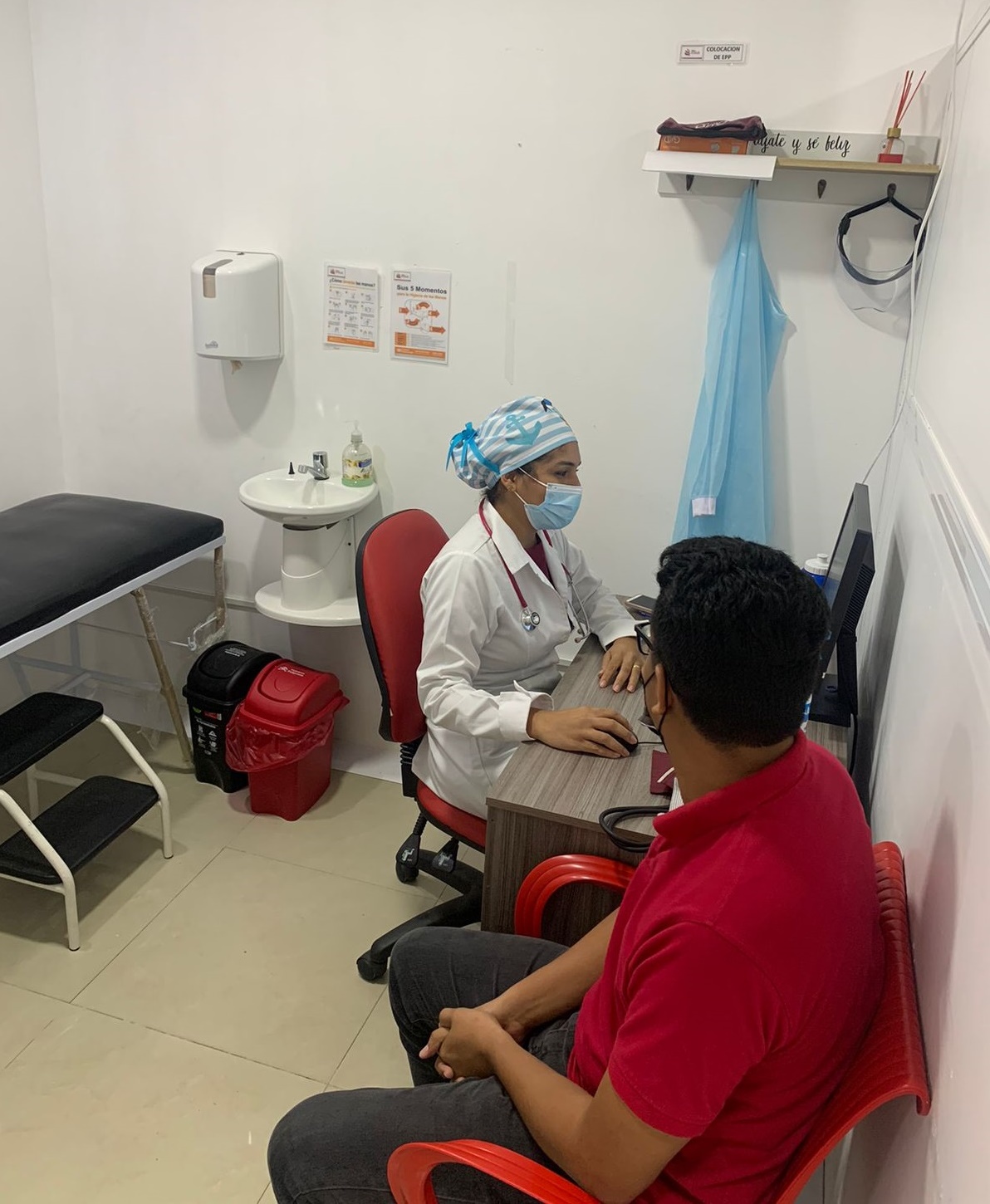 Download free bootstrap 4 landing page, free boootstrap 4 templates, Download free bootstrap 4.1 landing page, free boootstrap 4.1.1 templates, ollie Landing page